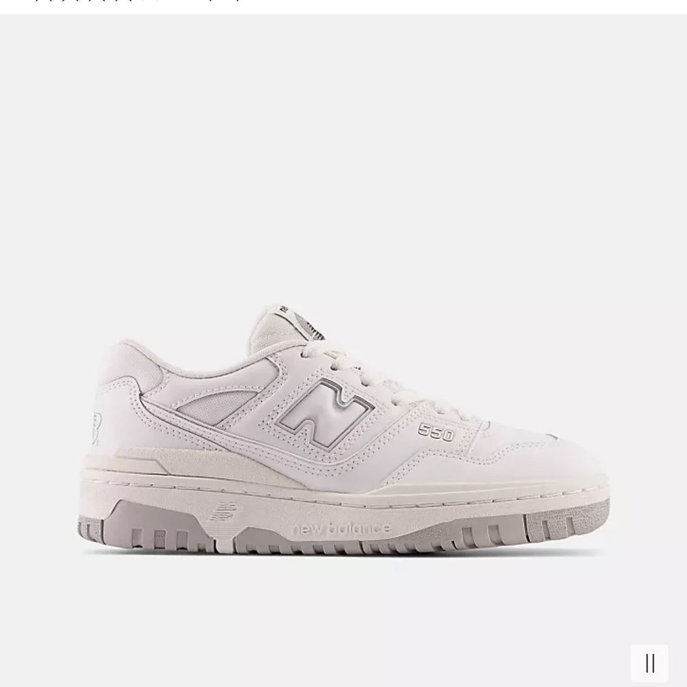 New Balance Little Kids 550 (Size 2)